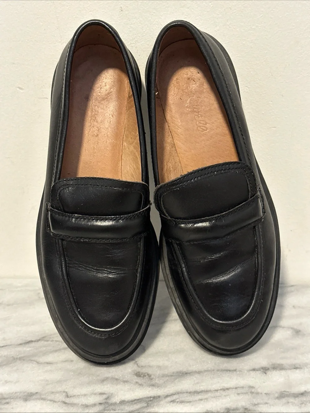 Madewell Classic Black Leather Penny Loafers for women